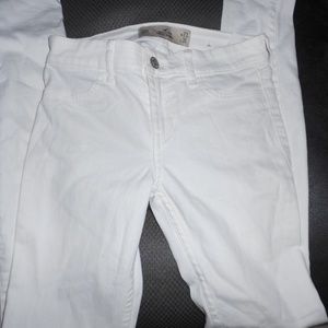 Hollister jeans white size 00R  W23  L31